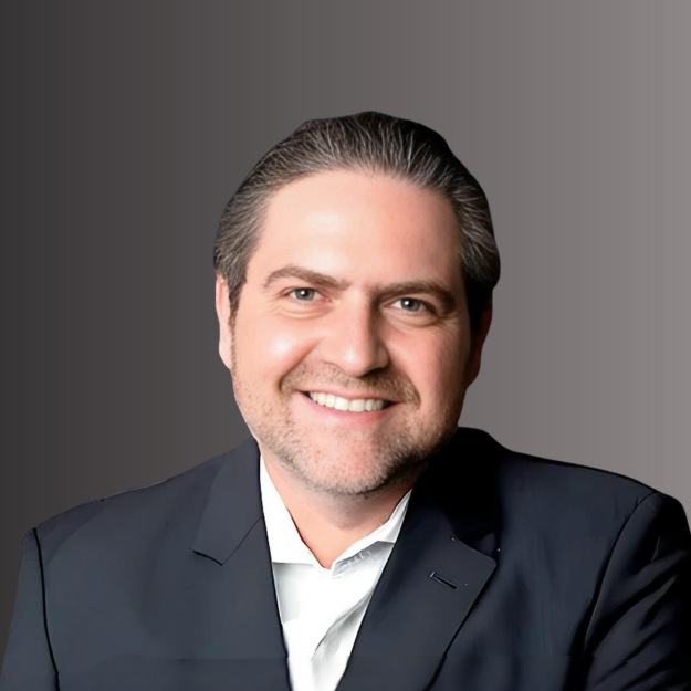 SERGIO KAHN